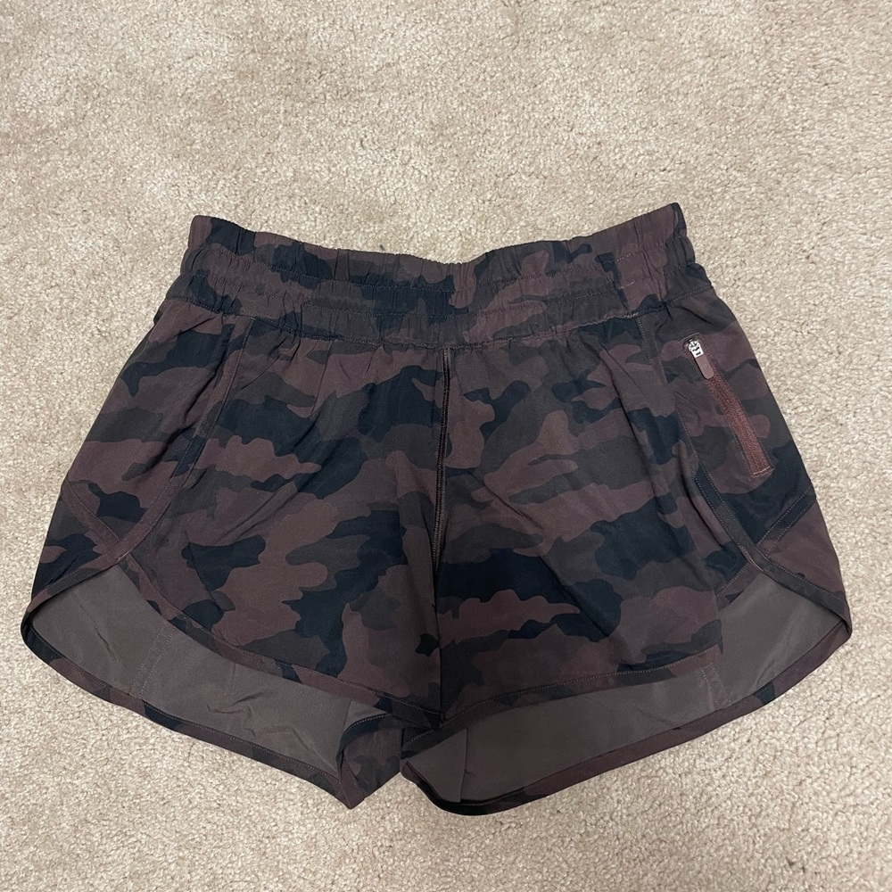 lululemon athletica Tracker Short Camo